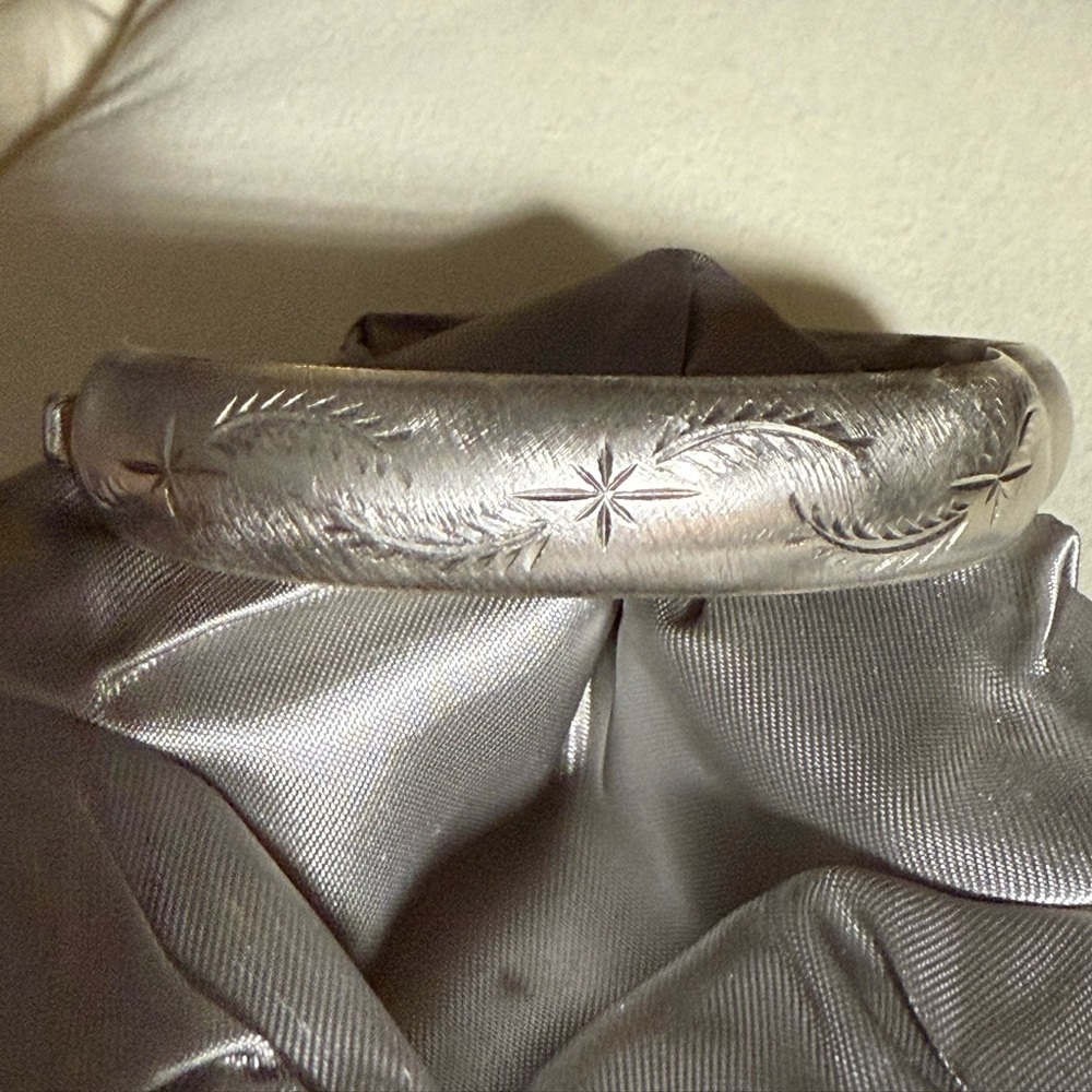 Engraved Silver Bangle Bracelet - Picture 6 of 9